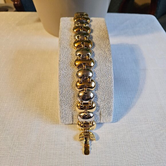 Monet Wide Link Two-Tone Gold Silver Bracelet Vintage 7 1/2"-Item #712 - Picture 2 of 5